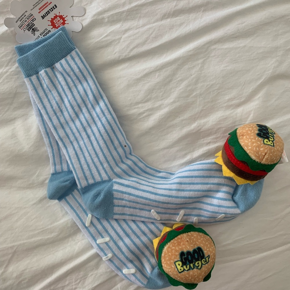 Nickbox Culturefly “Good Burger” slipper socks